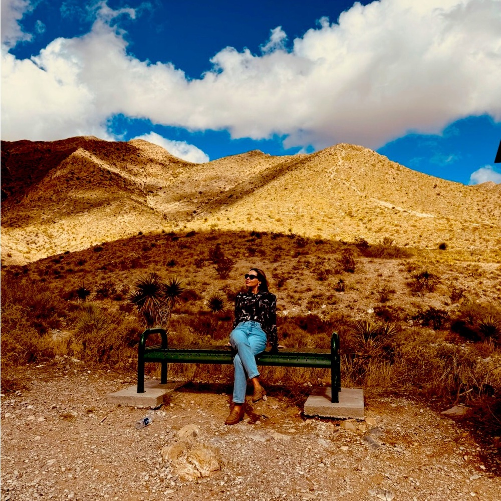 Meet your Posher, Jenny